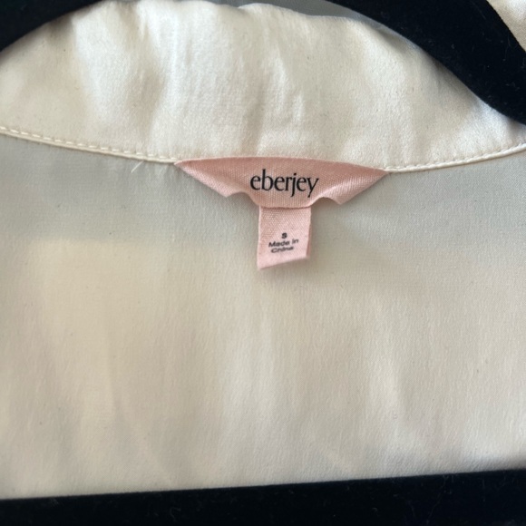 Eberjey Cream 100% Silk Short Pajama Set - Picture 5 of 6